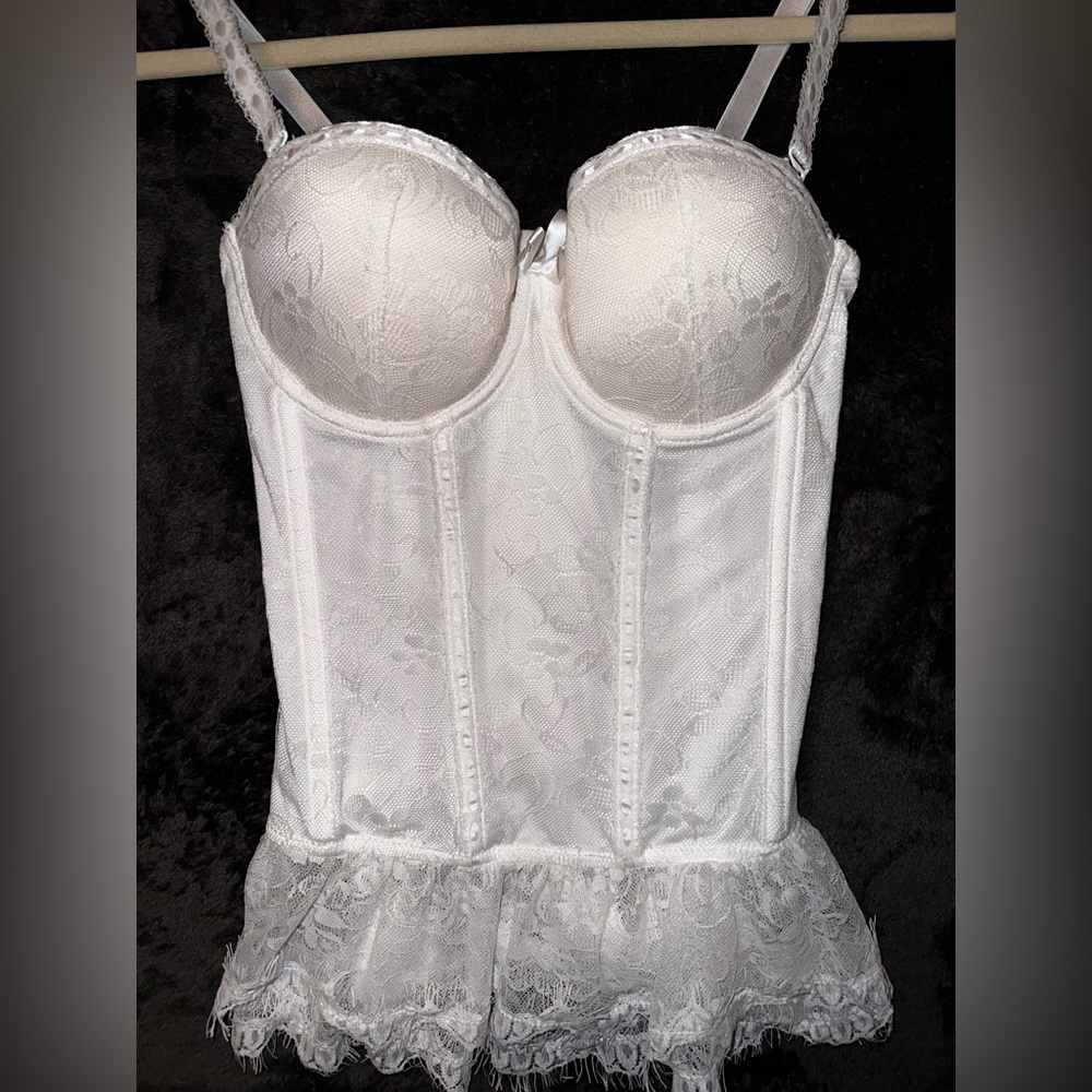 WHITE CORSET